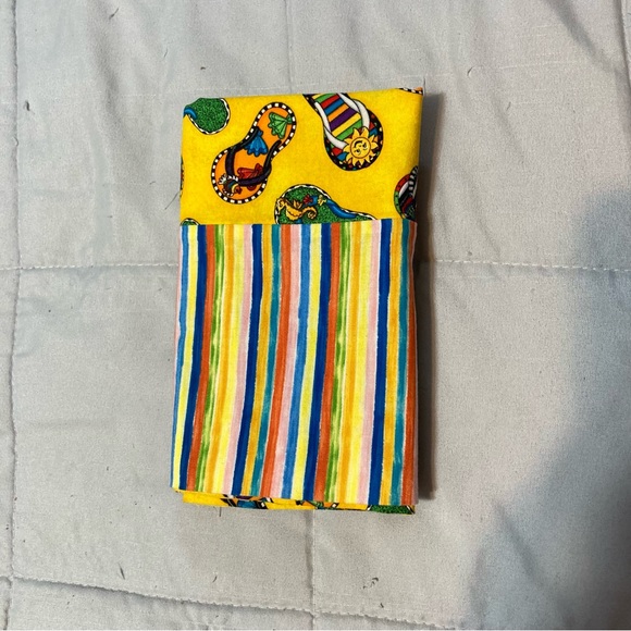 FLIP FLOP Rainbow Pillow Case Beach Theme Bright Colorful Stripes Standard Size - Picture 2 of 13